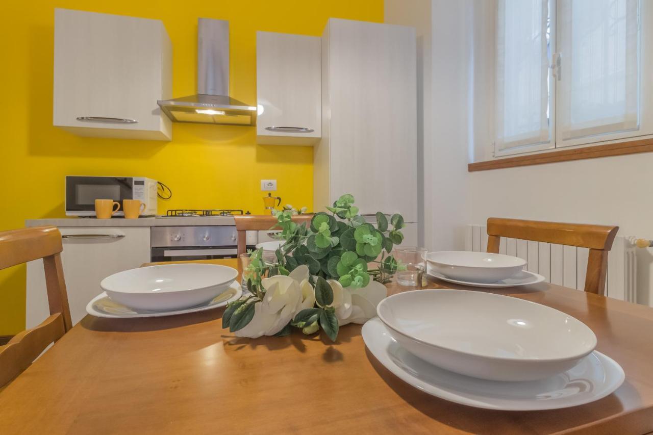 Casa Greppi Варена Екстериор снимка