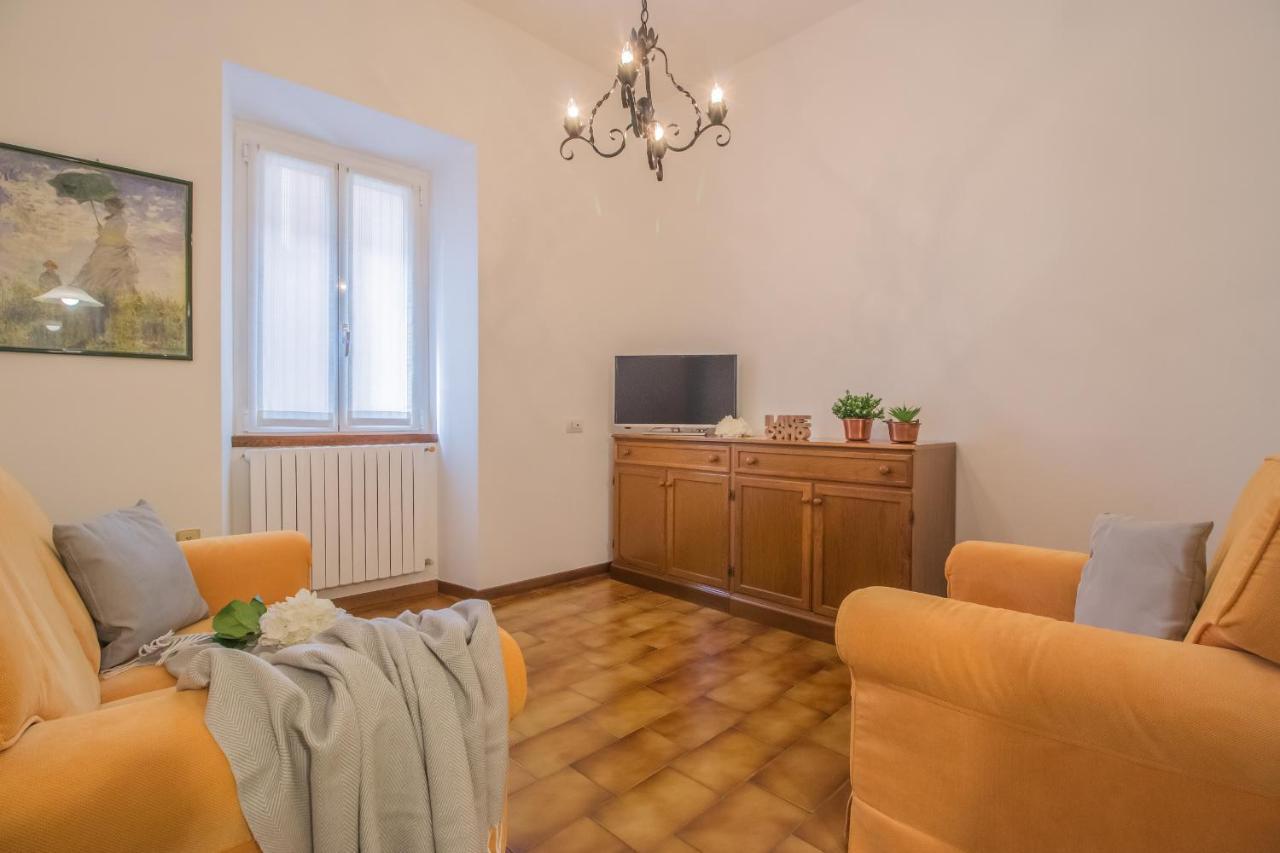 Casa Greppi Варена Екстериор снимка
